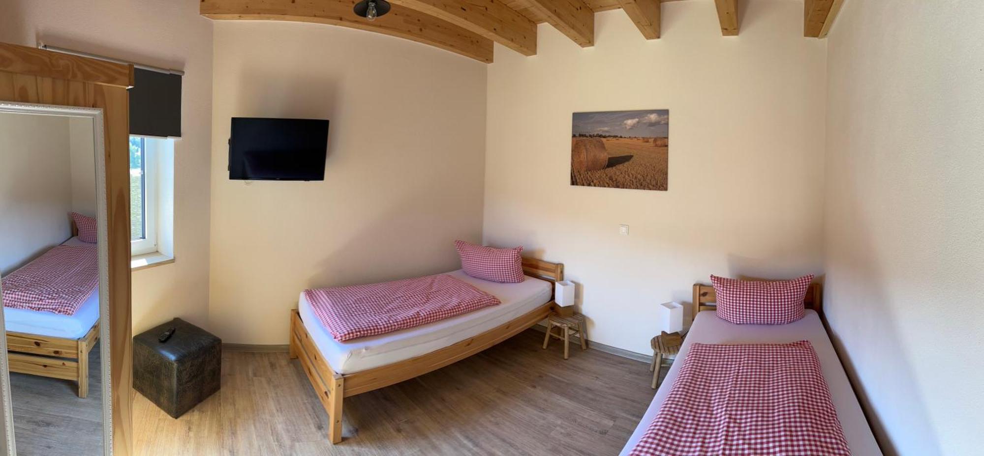 Carolinger Huettendorf Weyer Dış mekan fotoğraf